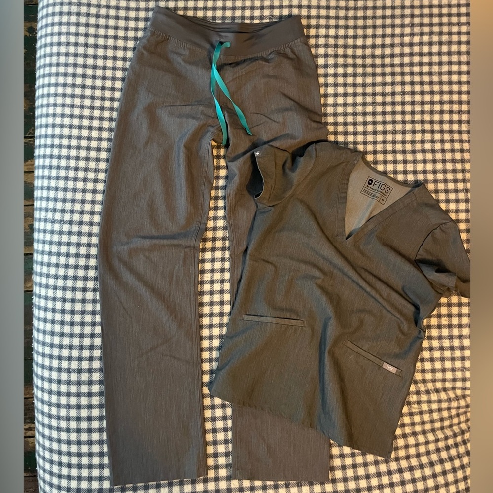 XS/XST Figs Scrubs Set Charcoal Grey